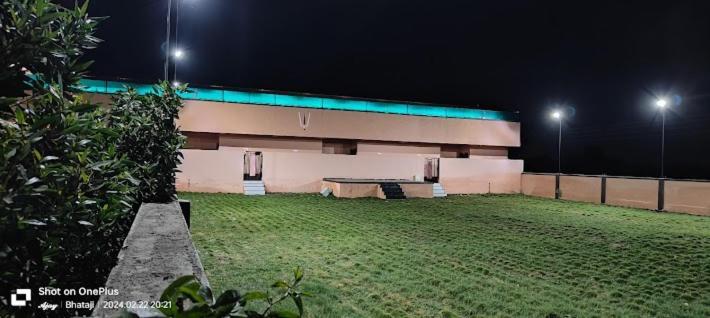 Hotel Vaishnavi Bhadji Екстер'єр фото